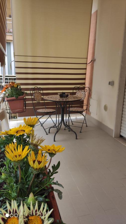 Casa Angela Apartment Salerno Luaran gambar